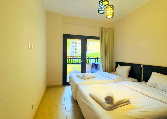 Kevin Aldau Heights * Hurghada